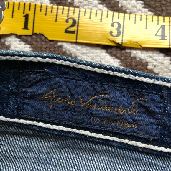 Vintage high waisted GV jeans - Picture 7 of 8